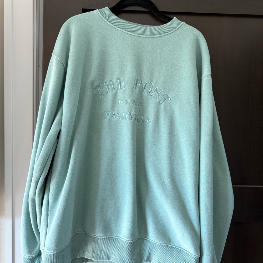 Women's Mint Crewneck Sweater